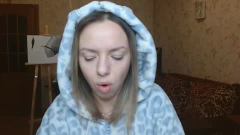 Snapshot of vanillamuffin chatting on October 2025 05:52:02 AM VanillaMuffin online show from October 2025 05:52:02 AM