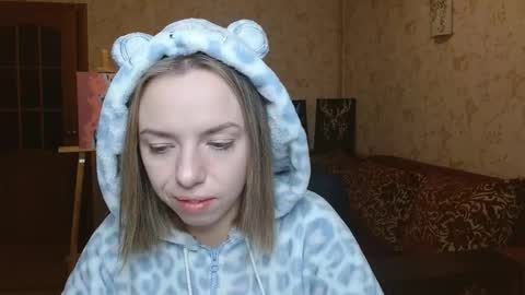 Snapshot of vanillamuffin chatting on October 2025 07:01:01 AM VanillaMuffin online show from October 2025 07:01:01 AM