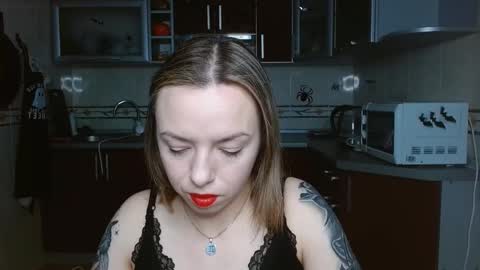 Snapshot of vanillamuffin chatting on November 2025 01:23:02 PM VanillaMuffin online show from November 2025 01:23:02 PM