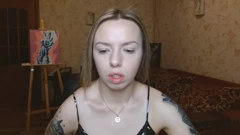 Snapshot of vanillamuffin chatting on November 2025 06:55:01 AM VanillaMuffin online show from November 2025 06:55:01 AM