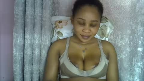 Snapshot of vanillavenus chatting on July 2026 12:29:02 PM vanillavenus online show from July 2026 12:29:02 PM