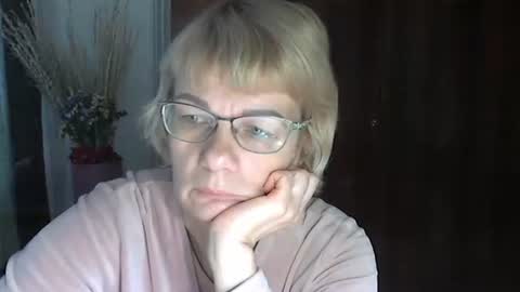 Vanillaxcreamy online show from December 2024 10:58:01 AM