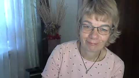 Snapshot of vanillaxcreamy chatting on November 2025 07:14:01 AM Vanillaxcreamy online show from November 2025 07:14:01 AM