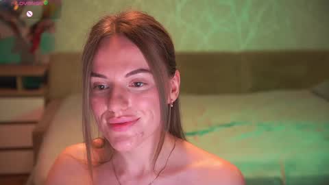 Sophie online show from November 2025 08:54:01 PM