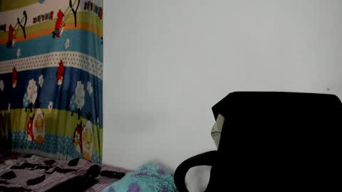 Snapshot of vannellope_vladimir chatting on May 2026 01:20:02 PM vannellope_vladimir online show from May 2026 01:20:02 PM
