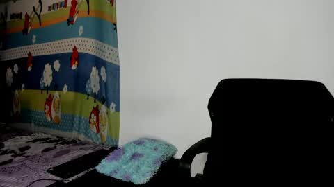 Snapshot of vannellope_vladimir chatting on June 2026 01:13:01 PM vannellope_vladimir online show from June 2026 01:13:01 PM