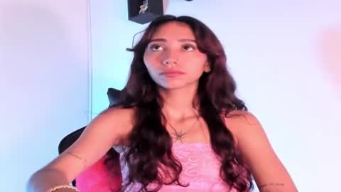 vannessa online show from July 2026 04:33:02 PM