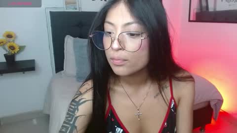 vane online show from October 2025 09:02:01 PM