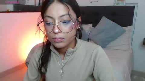 vane online show from October 2025 07:36:01 PM