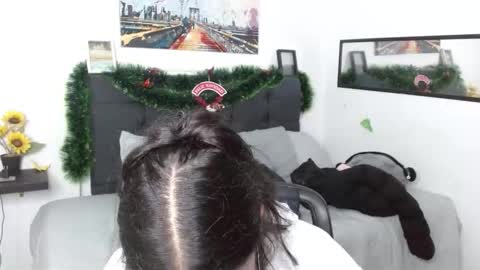 Snapshot of vannesweet_ chatting on January 2026 08:32:02 PM vane online show from January 2026 08:32:02 PM