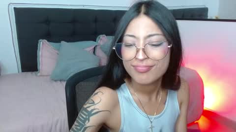 Snapshot of vannesweet_ chatting on February 2026 08:42:02 PM vane online show from February 2026 08:42:02 PM