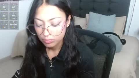 Snapshot of vannesweet_ chatting on July 2026 08:34:02 PM vane online show from July 2026 08:34:02 PM