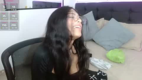 Snapshot of vannesweet_ chatting on July 2026 08:44:01 PM vane online show from July 2026 08:44:01 PM