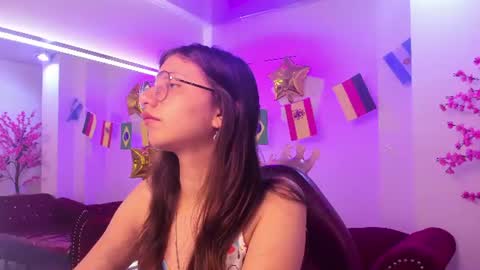 vannia t18 online show from June 2026 03:26:01 AM