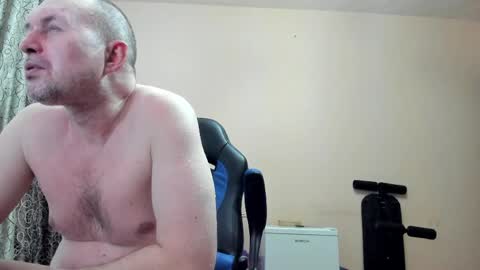 vano_822 online show from April 2026 05:22:02 PM