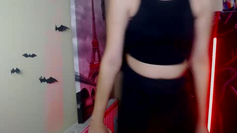 Snapshot of vanrey_ chatting on December 2025 06:17:01 PM Vanessa online show from December 2025 06:17:01 PM