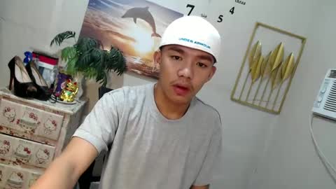 Snapshot of vanxxx2005 chatting on January 2025 07:47:02 PM vanxxx2005 online show from January 2025 07:47:02 PM