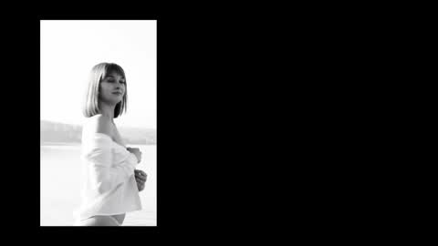 Snapshot of variety_moments chatting on December 2024 07:01:01 PM Heeeeey Im Hanna the art of tease online show from December 2024 07:01:01 PM