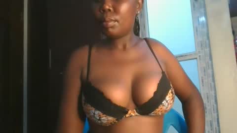 VarlKay online show from December 2025 08:05:02 PM