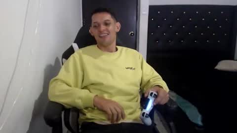 Andres online show from February 2026 02:51:01 AM