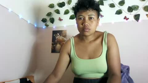 Snapshot of vayannah chatting on June 2026 07:32:02 AM Vayannah online show from June 2026 07:32:02 AM