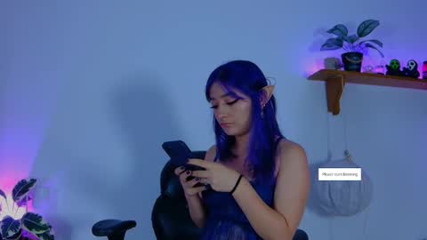 Snapshot of vayolett_dakotta chatting on October 2025 01:55:02 AM Vayolett online show from October 2025 01:55:02 AM