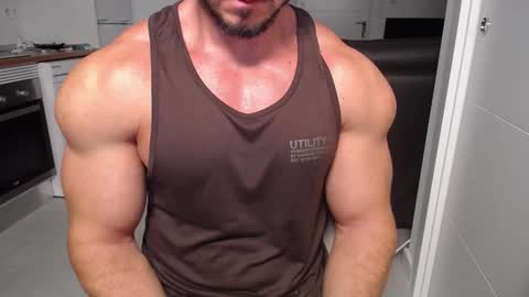 Toni Martins online show from November 2025 10:54:01 AM