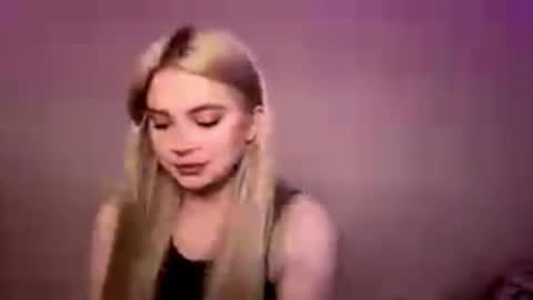 Monika online show from December 2025 02:15:01 PM