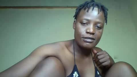 Vee tommy online show from December 2024 03:04:01 AM