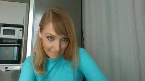 Veessa online show from March 2026 12:53:01 PM