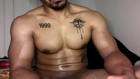 Vegas Love online show from December 2025 10:31:01 AM