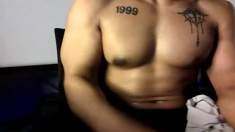 Snapshot of vegasluv702 chatting on June 2026 04:21:01 AM Vegas Love online show from June 2026 04:21:01 AM