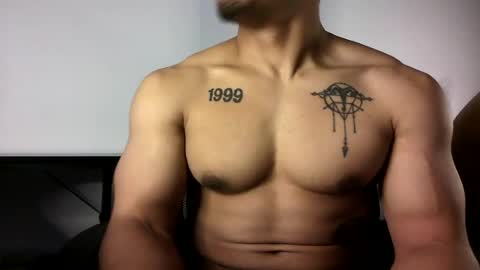 Snapshot of vegasluv702 chatting on June 2026 03:20:02 AM Vegas Love online show from June 2026 03:20:02 AM