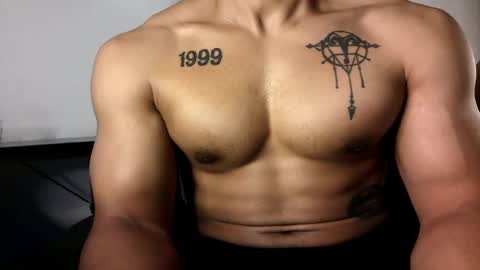 Snapshot of vegasluv702 chatting on June 2026 07:42:01 AM Vegas Love online show from June 2026 07:42:01 AM