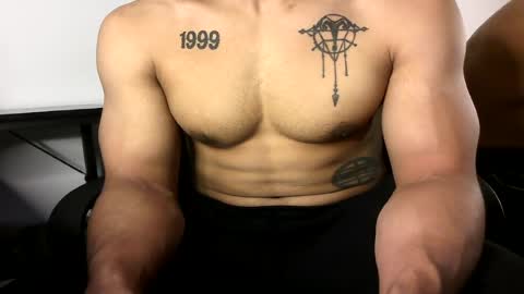 Snapshot of vegasluv702 chatting on July 2026 04:04:01 AM Vegas Love online show from July 2026 04:04:01 AM