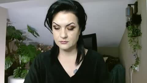 VeilRoom online show from February 2026 03:12:01 PM