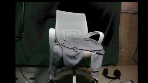 veinzilla online show from February 2025 02:28:02 AM