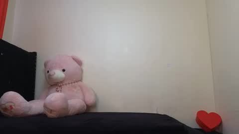 zola online show from February 2025 04:47:02 AM