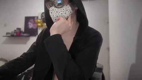 velian_hard online show from December 2025 06:49:01 PM