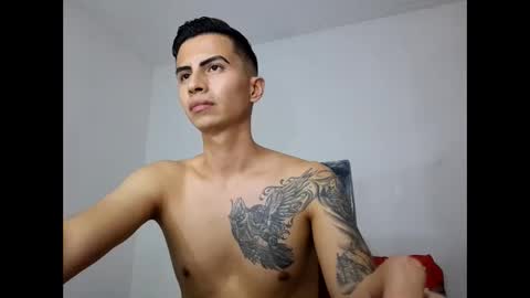 velk_hot1 online show from February 2025 11:36:01 PM