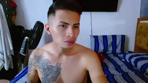 Snapshot of velk_hot1 chatting on July 2026 12:35:01 PM velk_hot1 online show from July 2026 12:35:01 PM