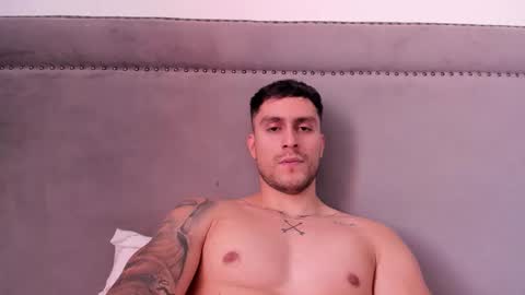 Snapshot of velkoz7 chatting on February 2026 06:15:02 PM Emm online show from February 2026 06:15:02 PM