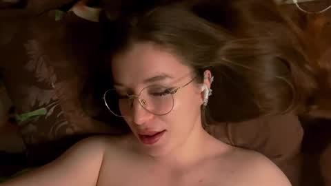 Snapshot of vellarecupero chatting on September 2025 09:15:01 PM Sana online show from September 2025 09:15:01 PM