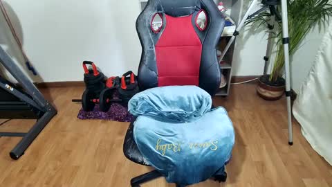 Im VelaI will be Christmas and New Year with my family December 22 to January 13 I will miss you guys. online show from March 2025 02:43:02 AM