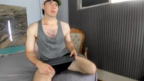 Snapshot of vellotouch chatting on January 2026 07:59:01 PM Vello online show from January 2026 07:59:01 PM