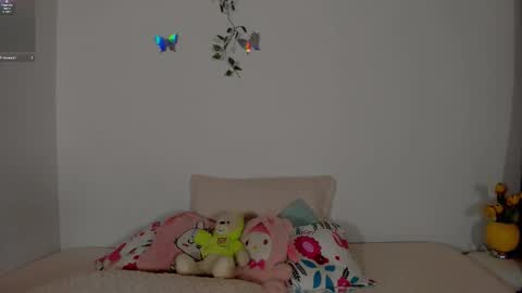 velvet_00 online show from February 2026 08:46:02 AM