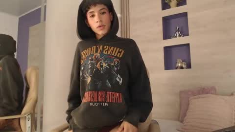 Snapshot of velvet_an chatting on April 2026 05:14:01 AM An online show from April 2026 05:14:01 AM