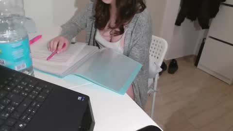 Velvet Desiree online show from February 2026 04:33:01 PM