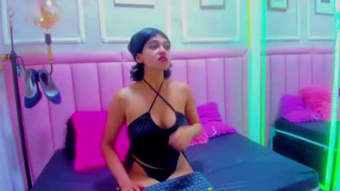 Snapshot of velvet_giirll chatting on June 2026 03:23:02 PM velvet_giirll online show from June 2026 03:23:02 PM