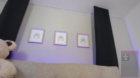 Snapshot of velvet_lia chatting on March 2026 01:16:02 PM Lia online show from March 2026 01:16:02 PM